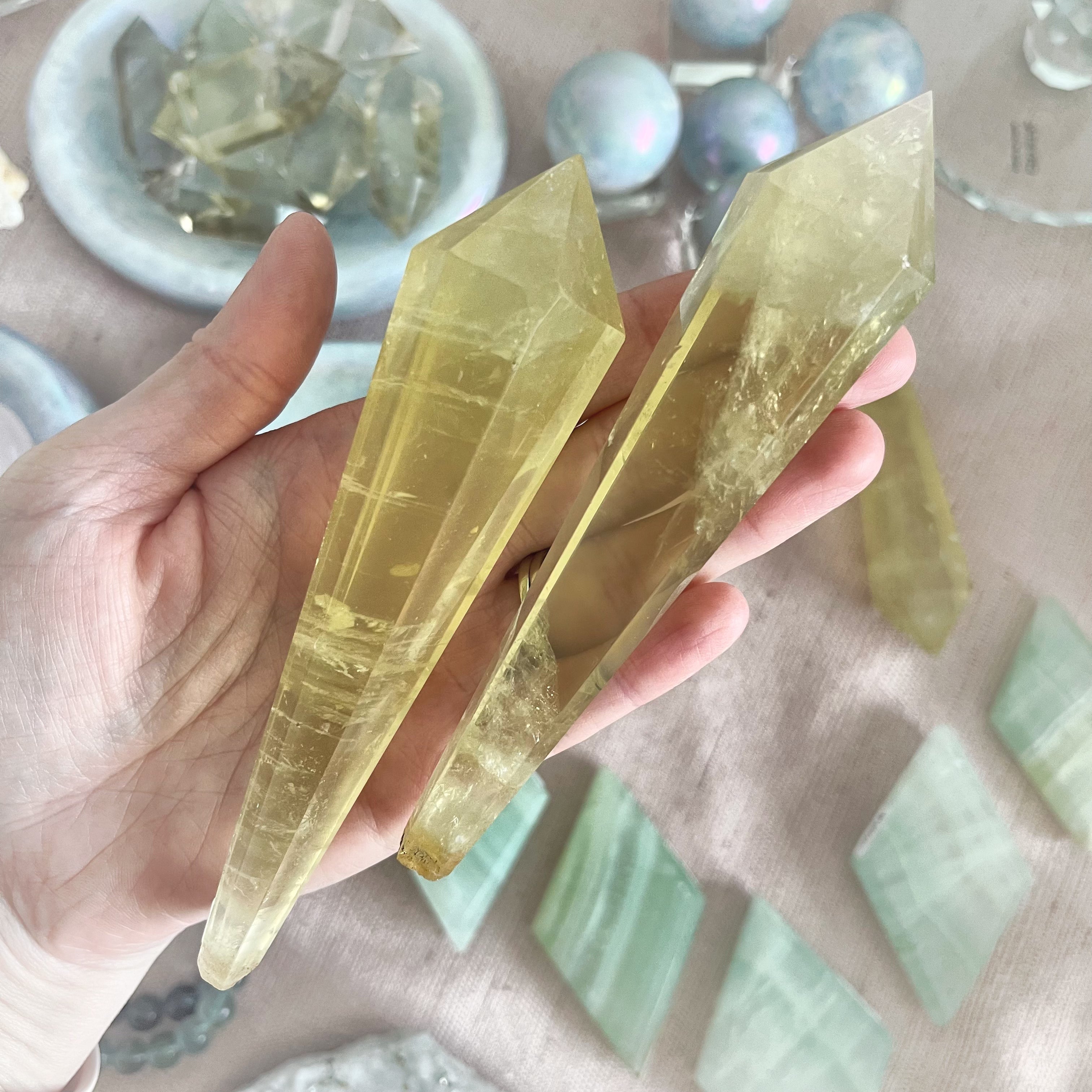 Lemon Quartz Wand Point