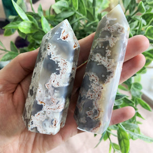 Dendritic Orca Agate Tower